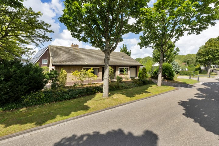 Foto 30 van Meeuwenlaan 6