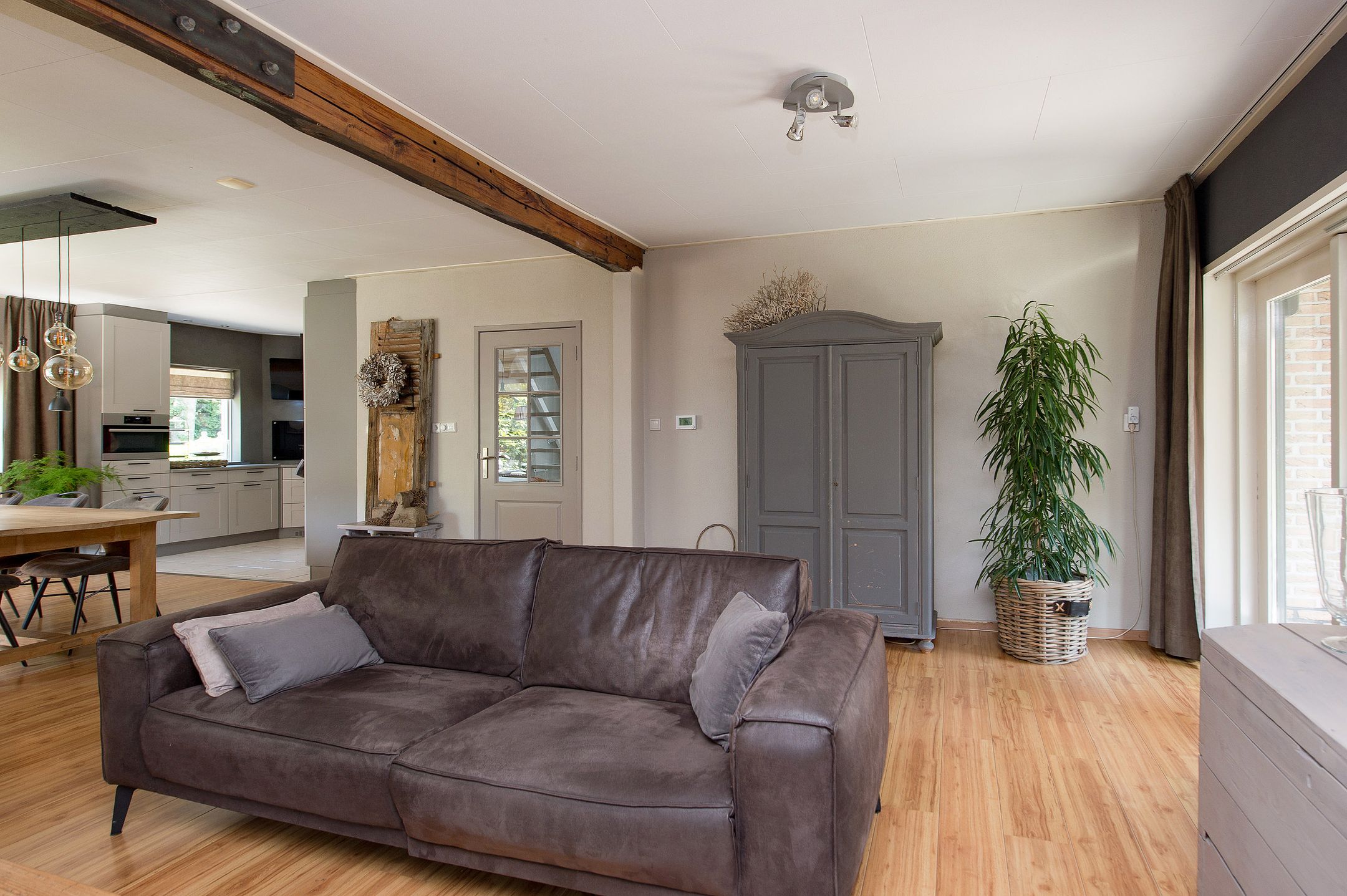 Foto 12 van Hunzeweg 25