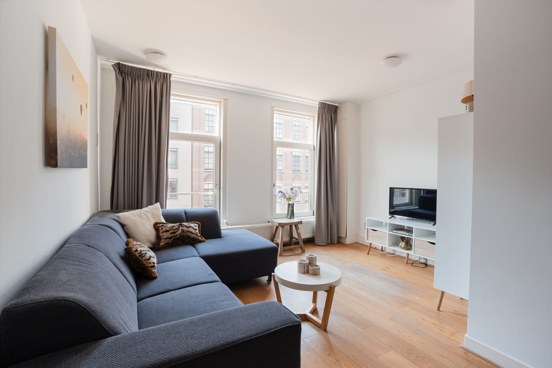 Foto 2 van Albert Cuypstraat 33-2