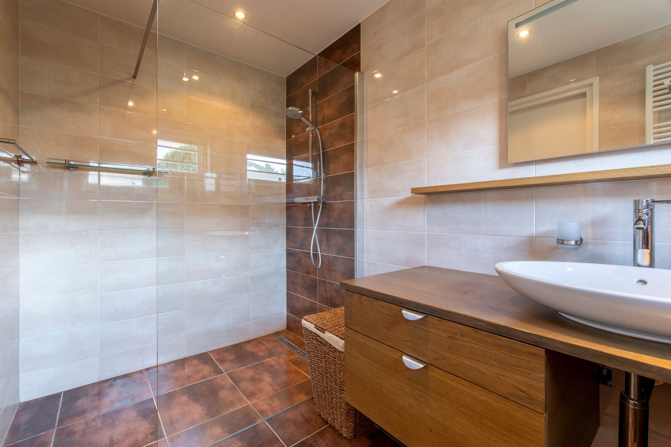 Photo 18 of Vondellaan 36