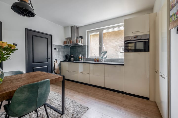 Foto 13 van Deken van Baarstraat 14