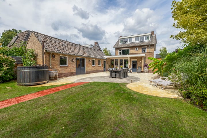 Foto 19 van Deken van Baarstraat 14