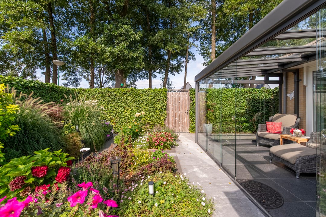 Photo 38 of Vondellaan 36