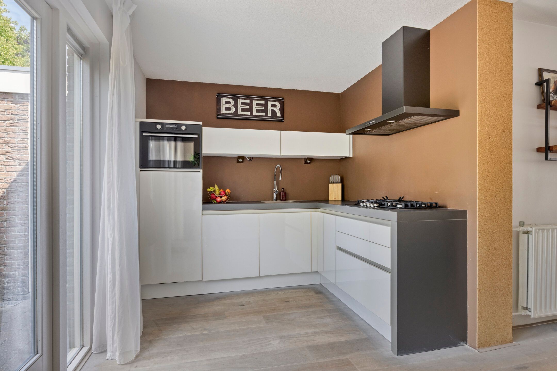 Foto 18 van Teresaplein 19