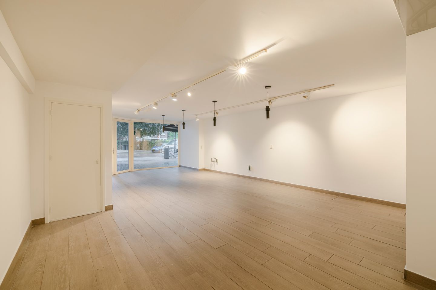 Bekijk foto 4 van Binnenweg 143