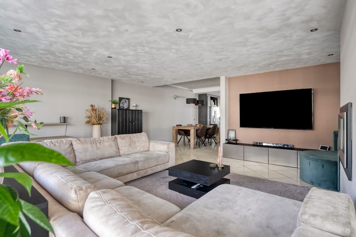 Photo 7 of Aalsburg 1709