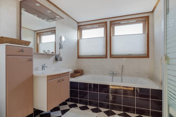 Foto 40 van Willem Lodewijklaan 57