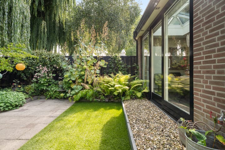 Foto 23 van Zwaluwenburg 13