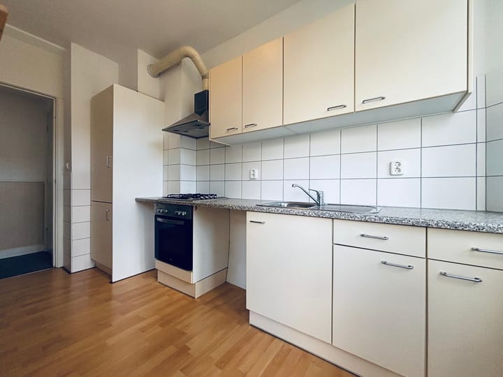 Photo 3 of Escamplaan 15