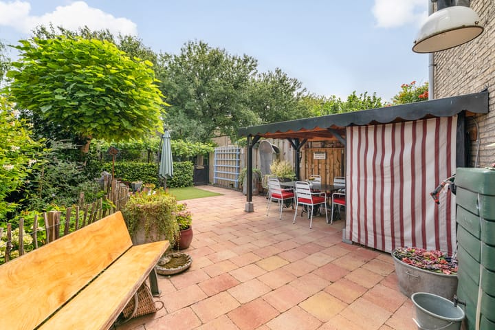 Photo 6 of John F. Kennedyplantsoen 60