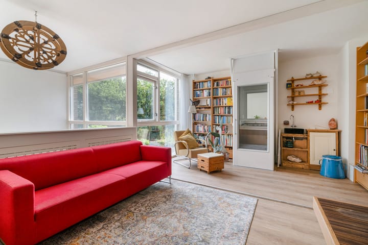 Photo 15 of John F. Kennedyplantsoen 60