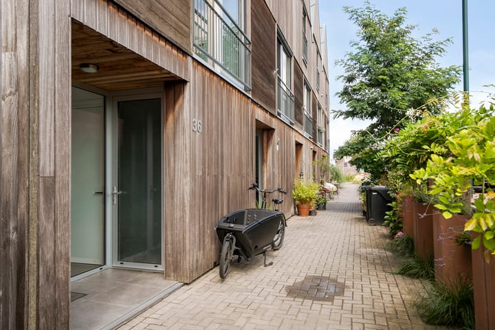 Foto 6 van Buitenwaarden 36