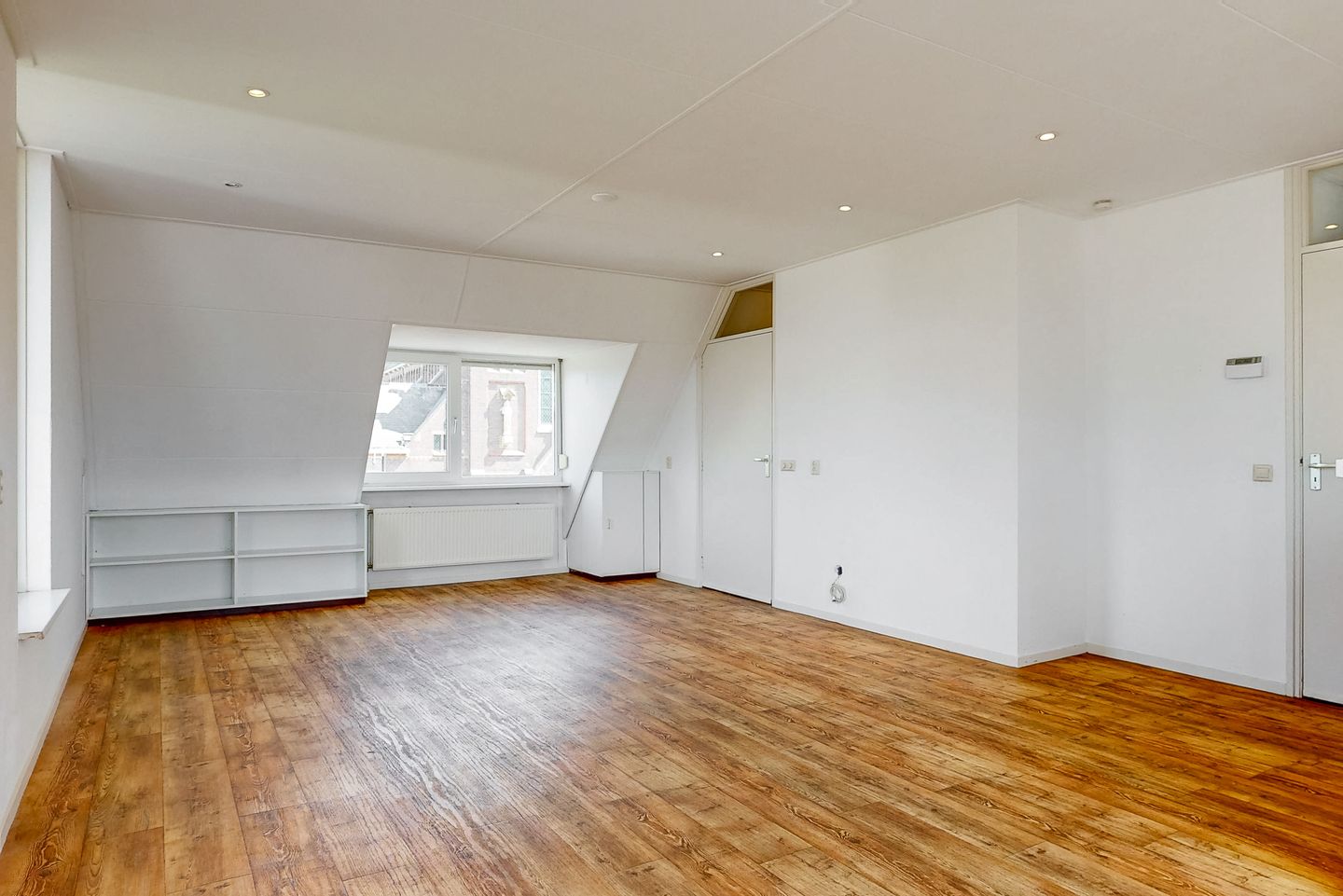 Foto 10 van Dusseldorperweg 105-E