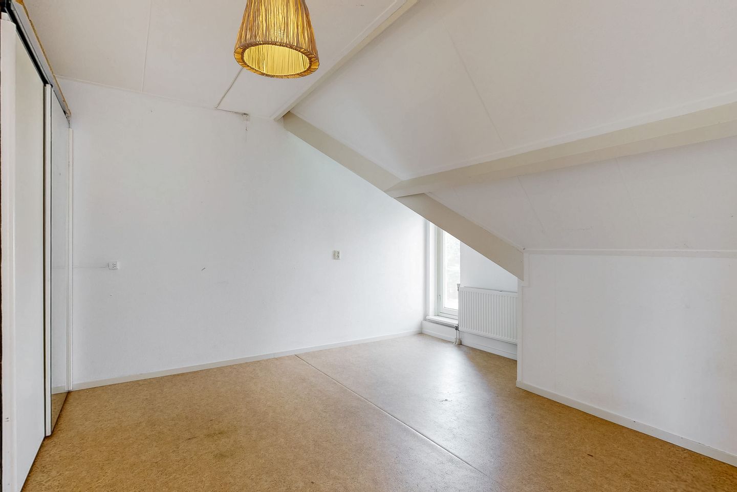 Foto 14 van Dusseldorperweg 105-E