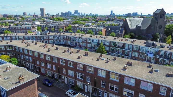 Photo 32 of Hoenderloostraat 56