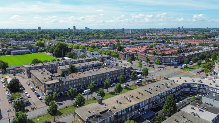 Photo 34 of Hoenderloostraat 56