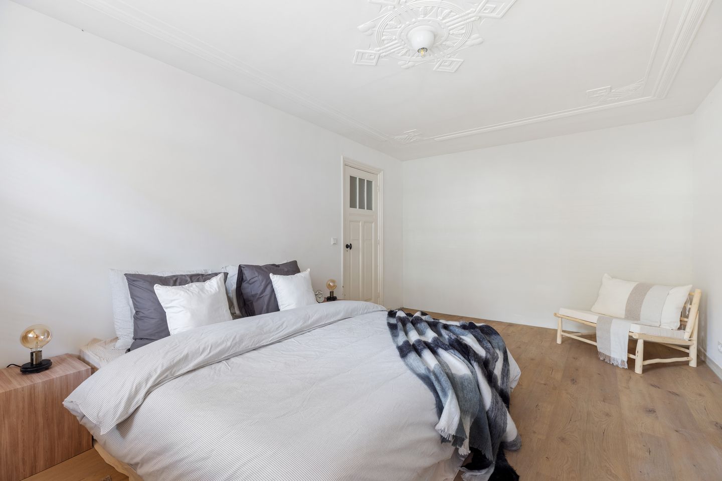 Foto 19 van Burgemeester Meineszlaan 40-B