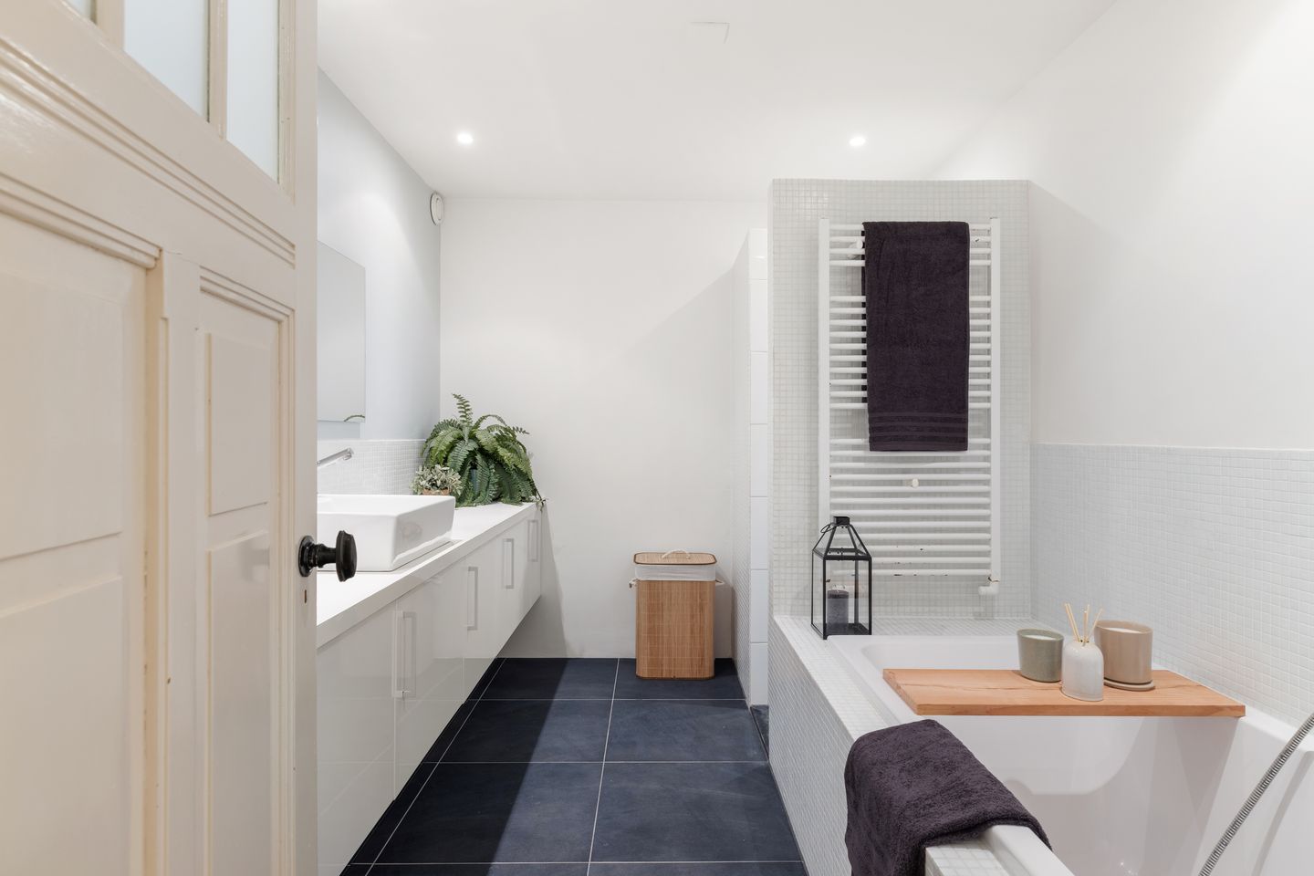 Foto 29 van Burgemeester Meineszlaan 40-B