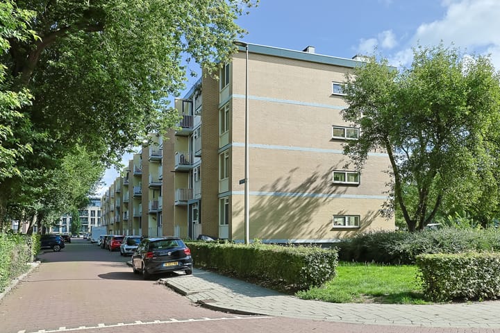 Photo 3 of Seringenstraat 32