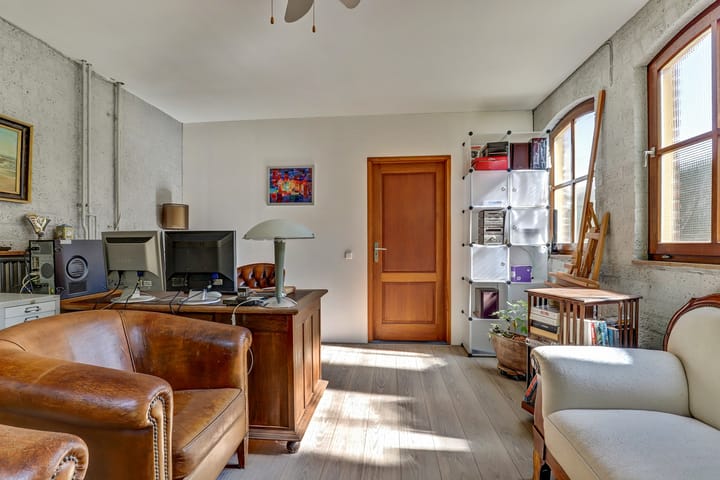 Foto 24 van Barbarastraat 9