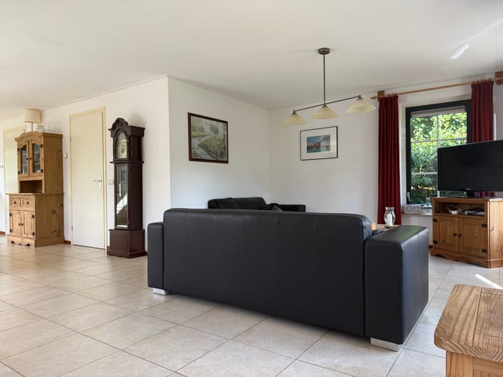 Foto 12 van Bargereed 48