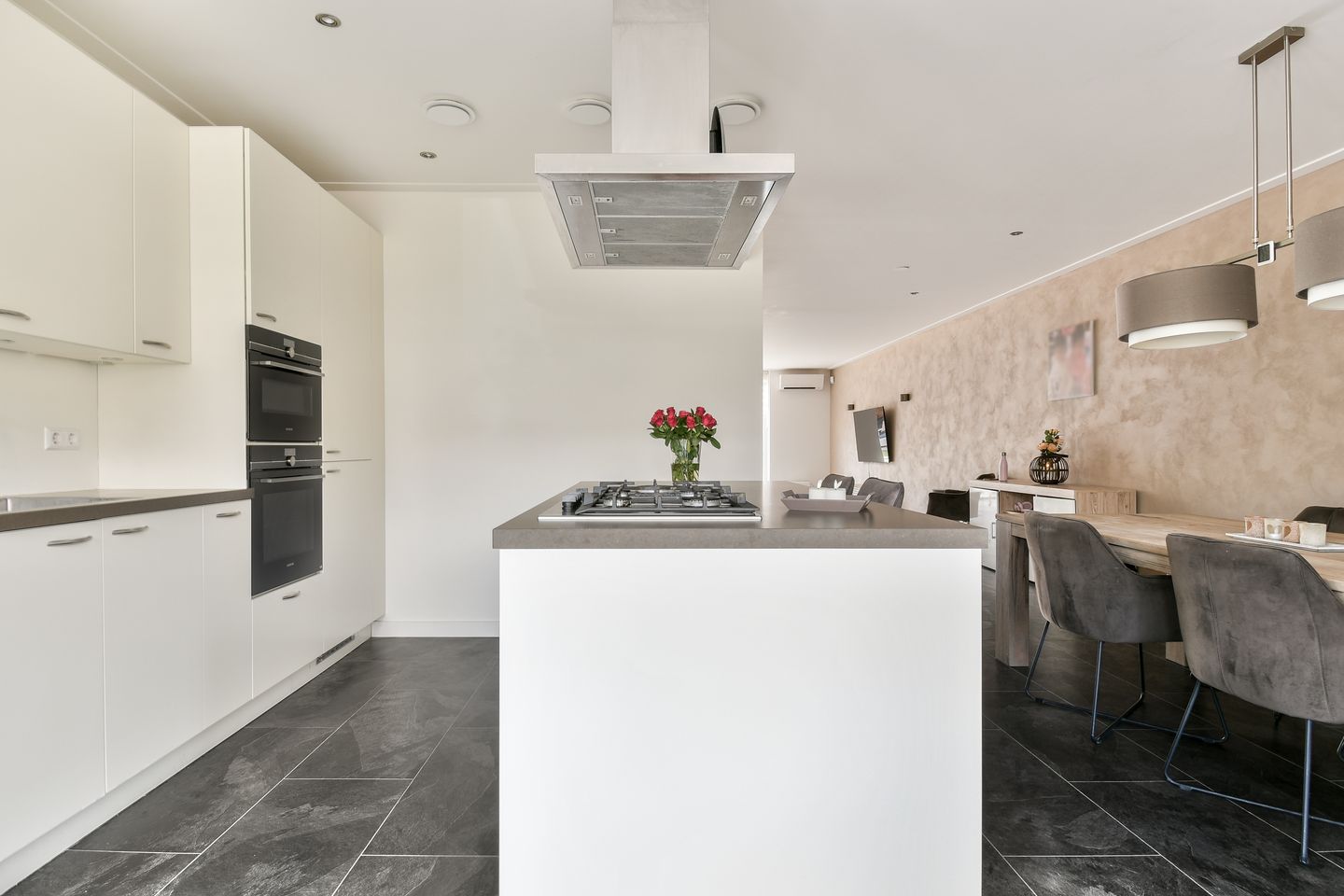 Photo 10 of Herman Heijermanslaan 34