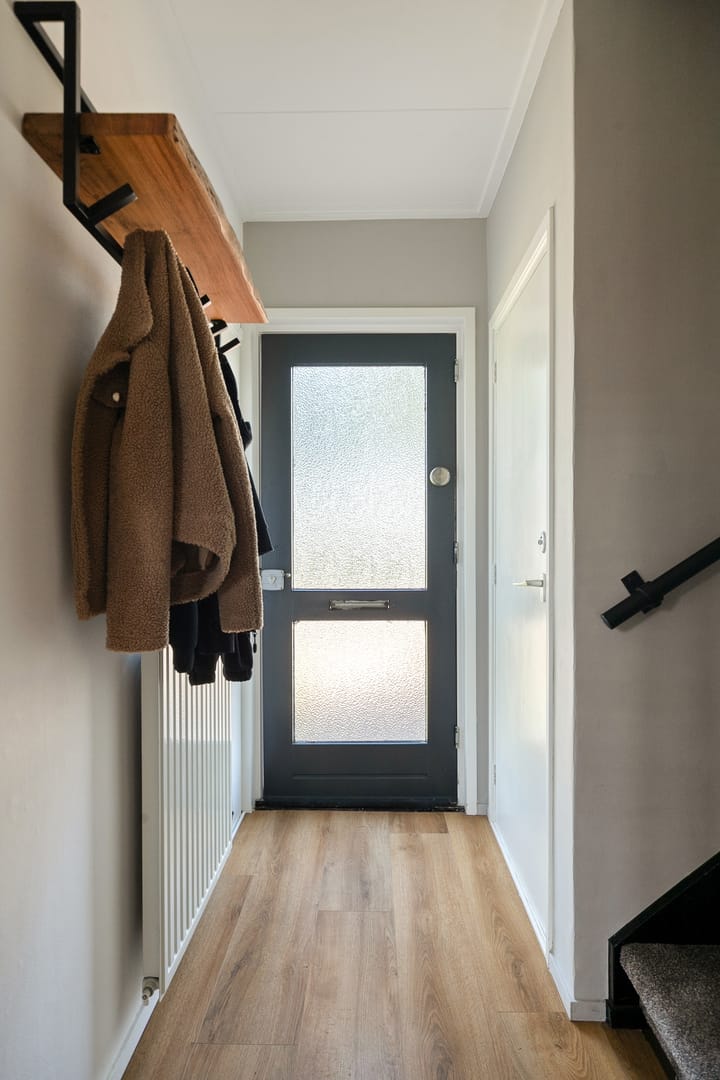 Foto 12 van Burgemeester van der Veenweg 8