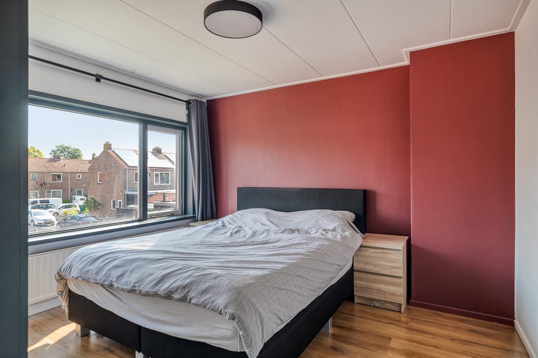 Foto 16 van Burgemeester van der Veenweg 8