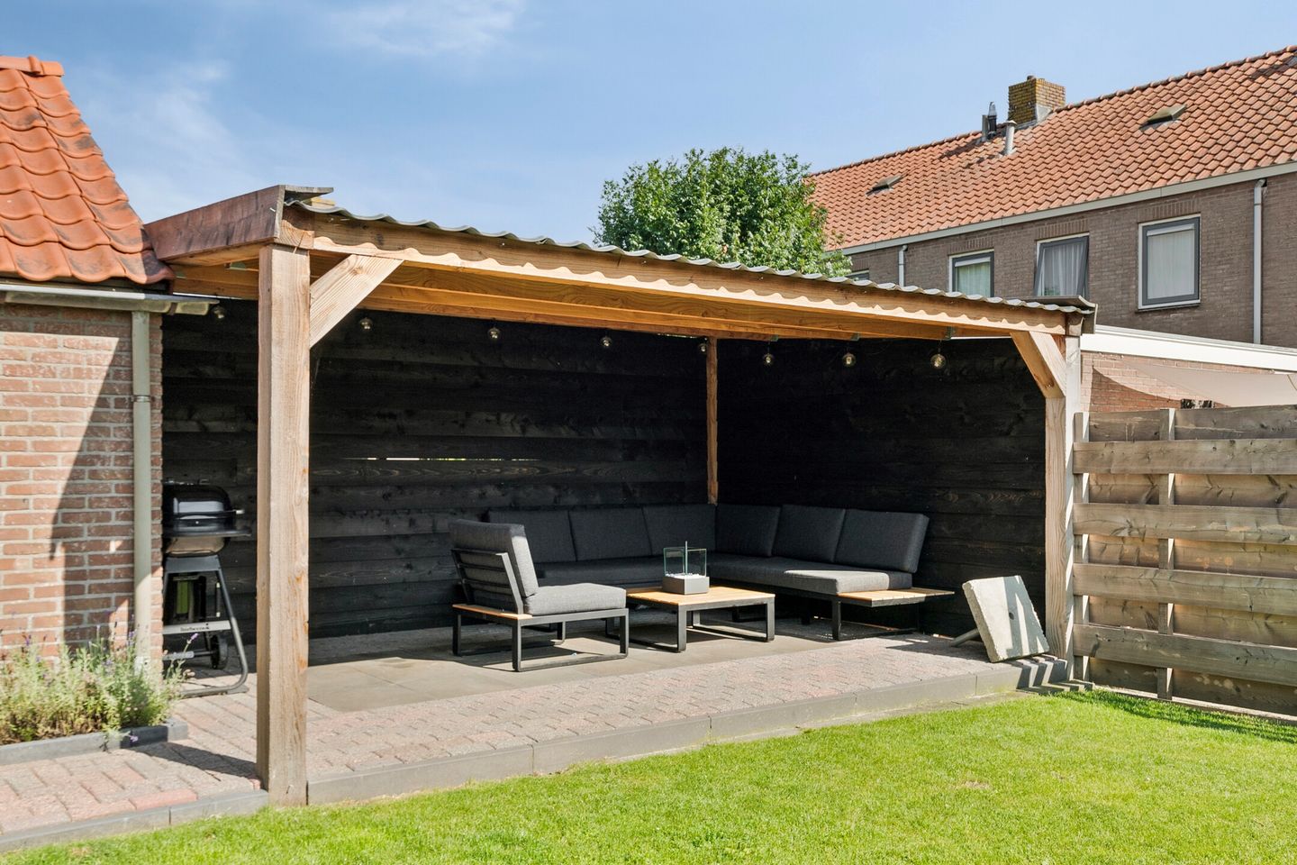 Foto 29 van Burgemeester van der Veenweg 8