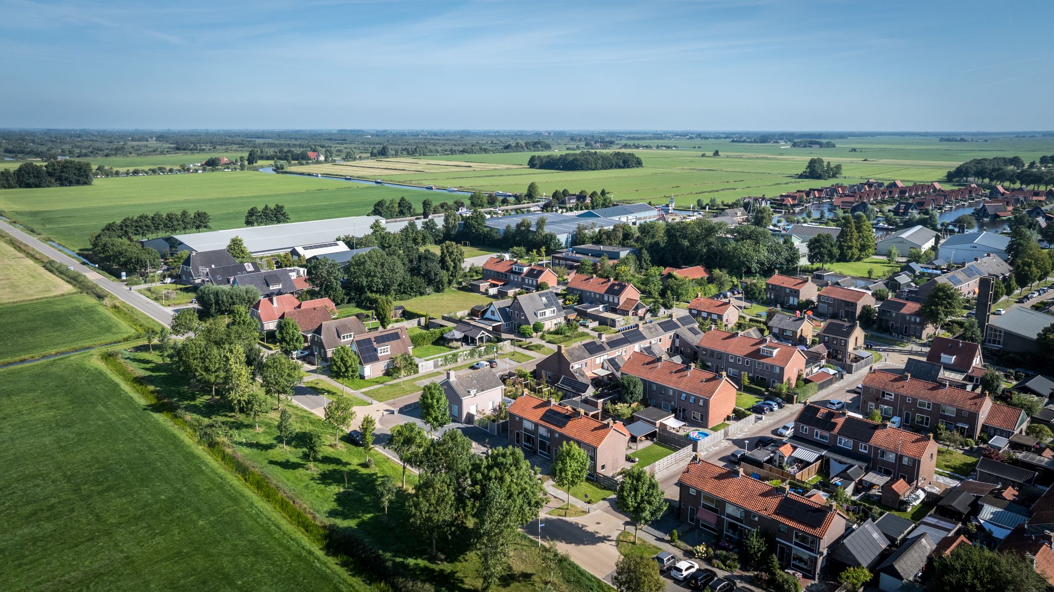 Foto 45 van Burgemeester van der Veenweg 8