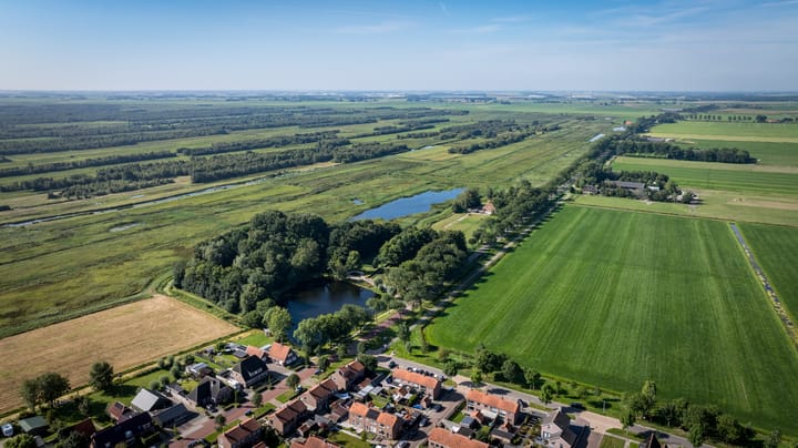 Foto 49 van Burgemeester van der Veenweg 8