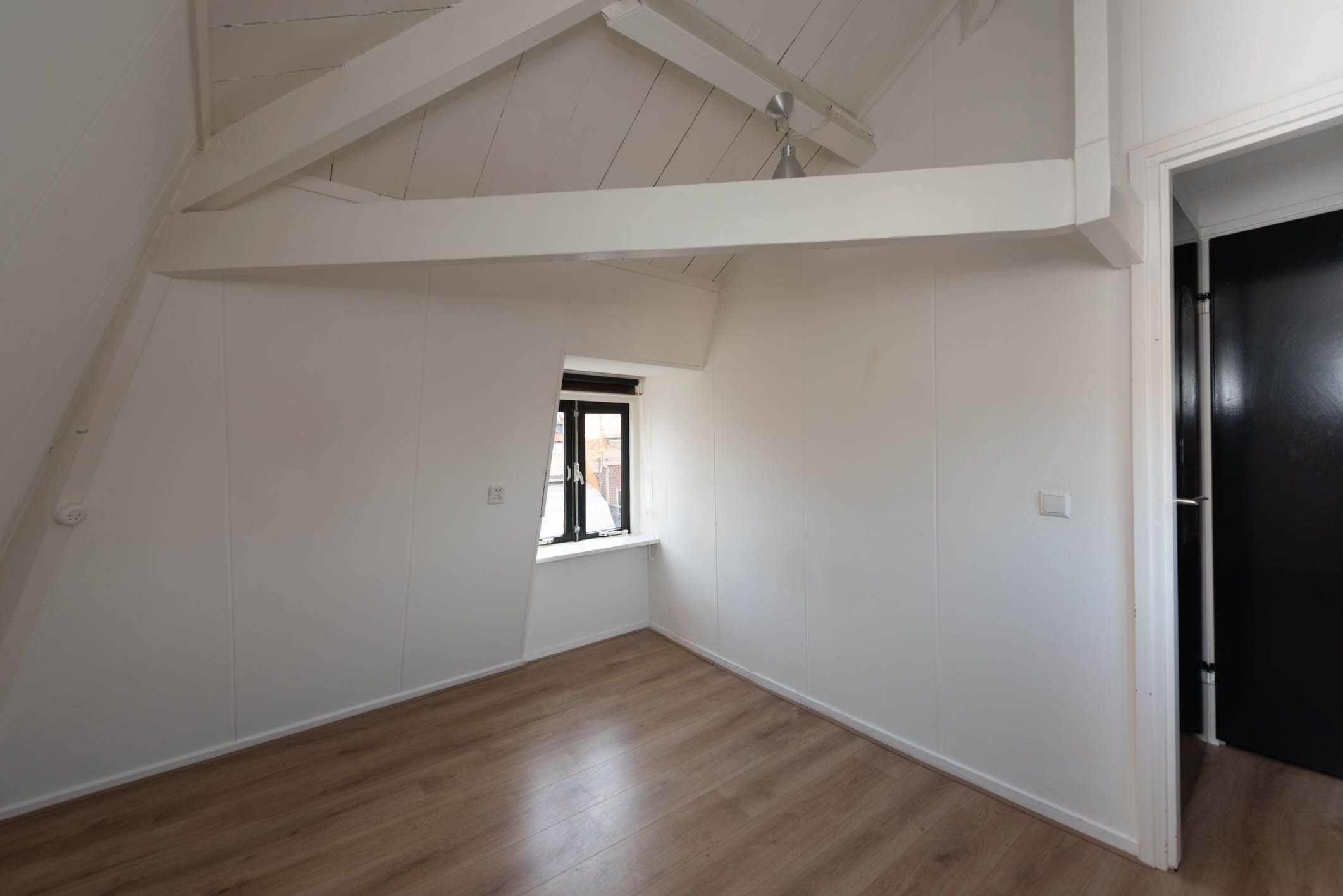 Foto 12 van Barrevoetestraat 12-B