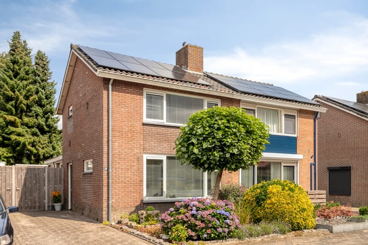 Foto 1 van Mezenweg 18