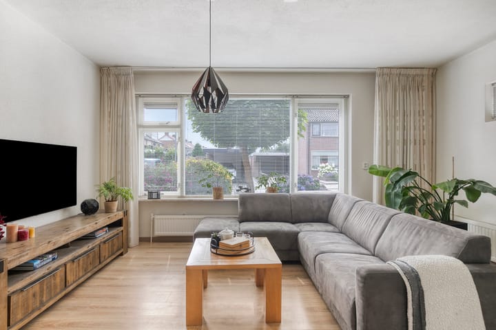 Foto 3 van Mezenweg 18