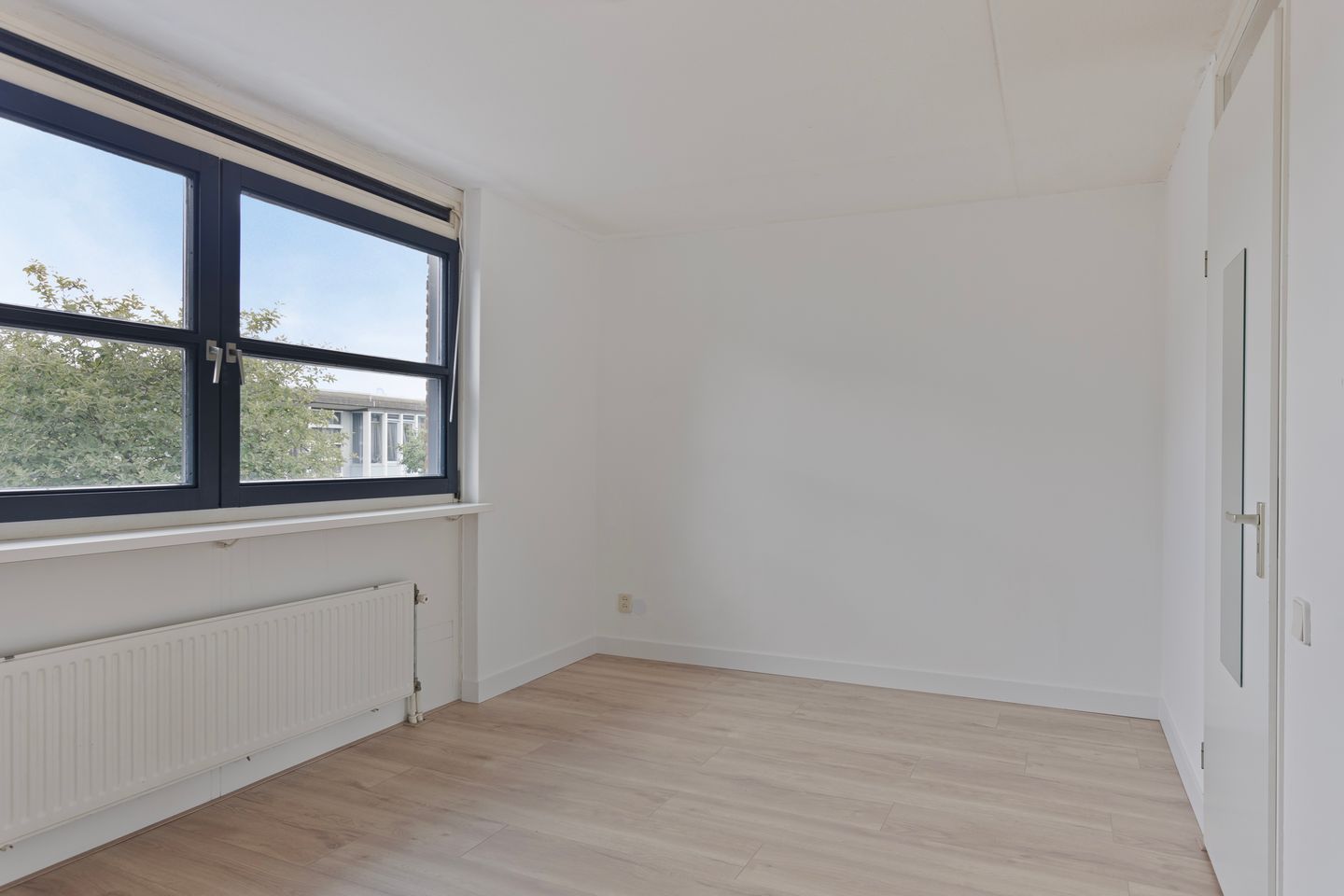 Foto 14 van Wevelgemstraat 33