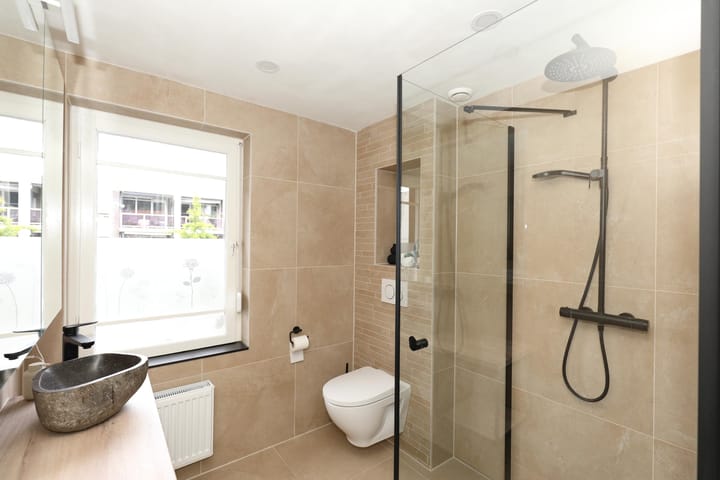 Foto 4 van Bernhardstraat 8