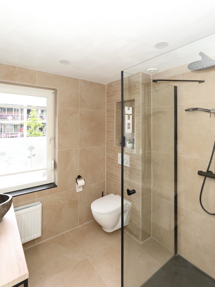 Foto 14 van Bernhardstraat 8