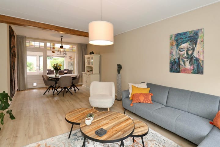 Foto 7 van Bernhardstraat 8