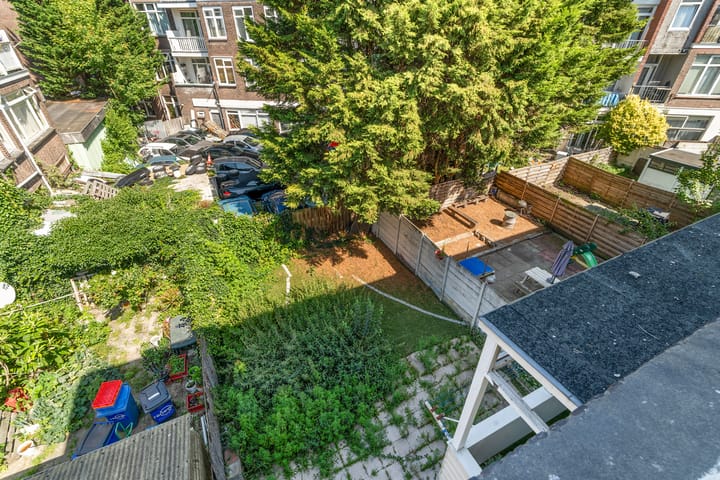 Photo 15 of Maasstraat 226