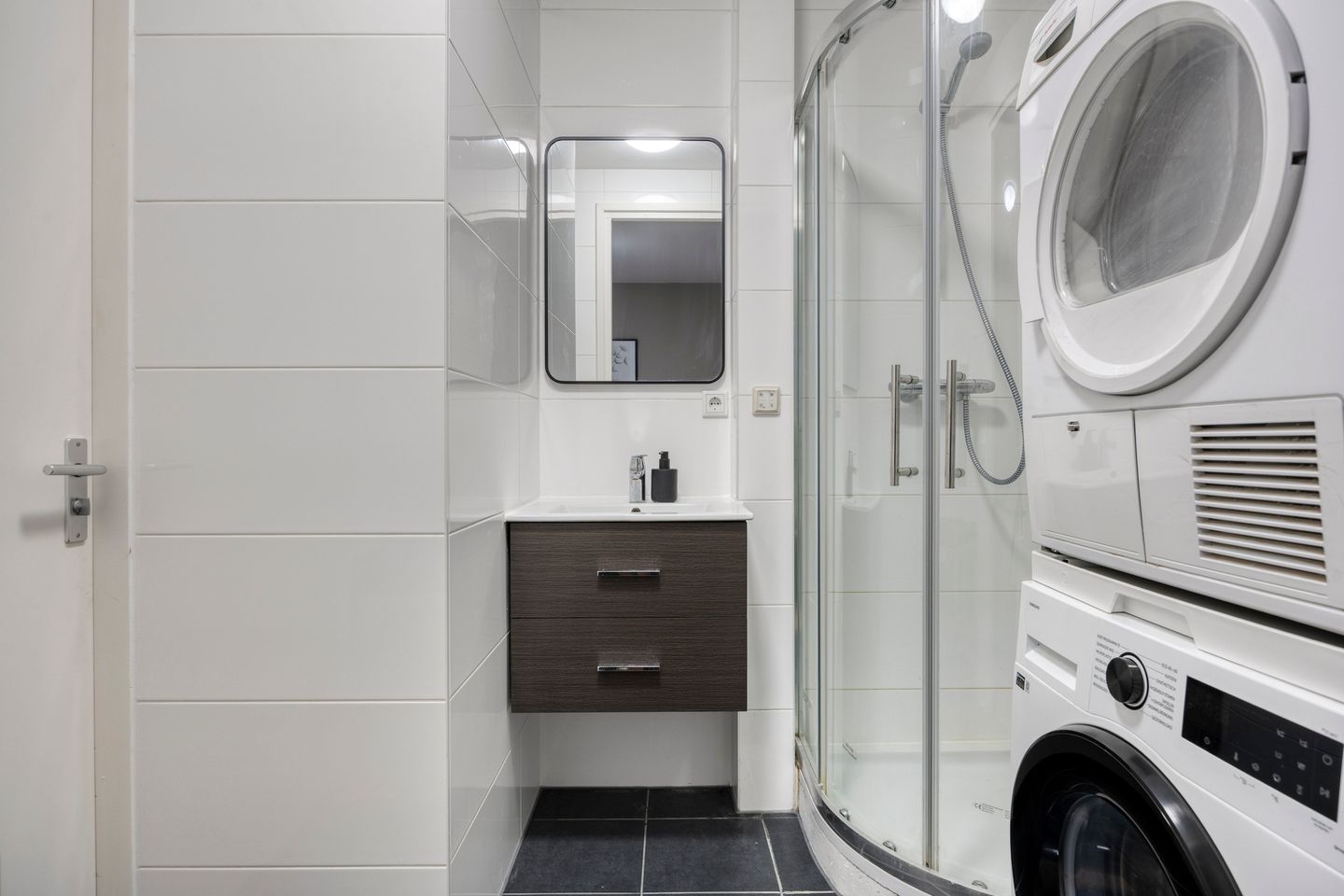 Foto 29 van Baroniestraat 107