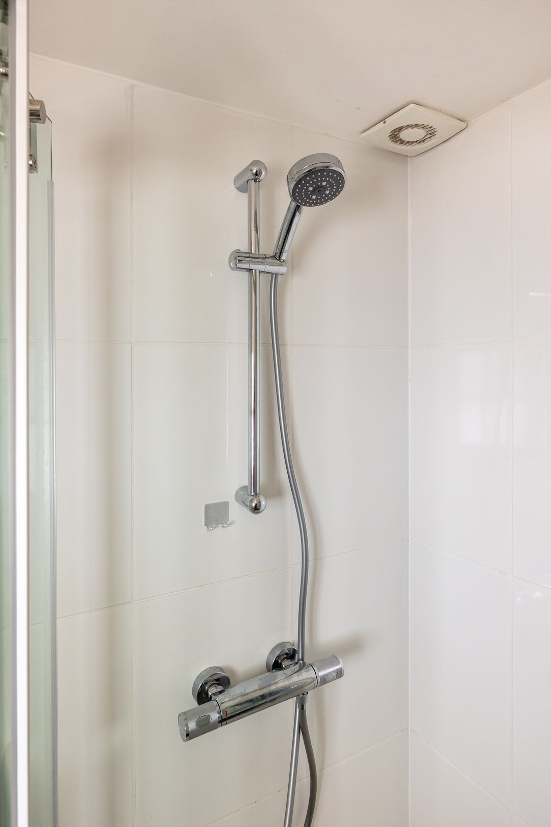 Photo 8 of Amsterdamsestraatweg 465-C