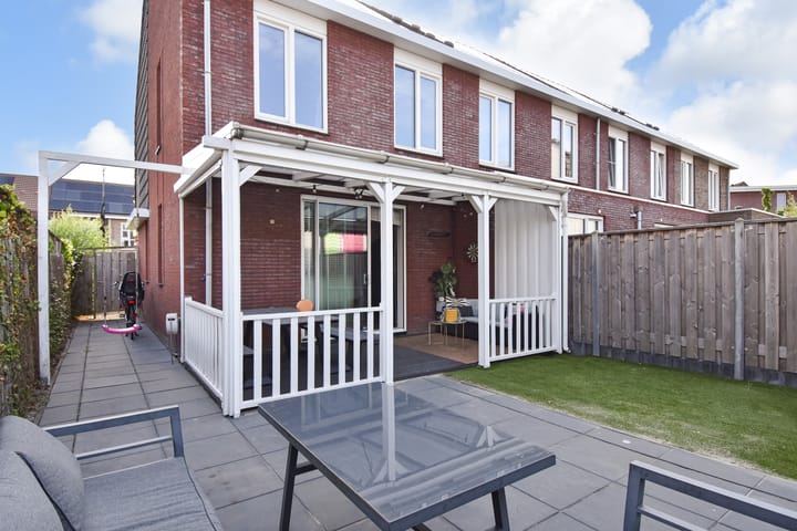 Foto 4 van Van Rijnweg 56