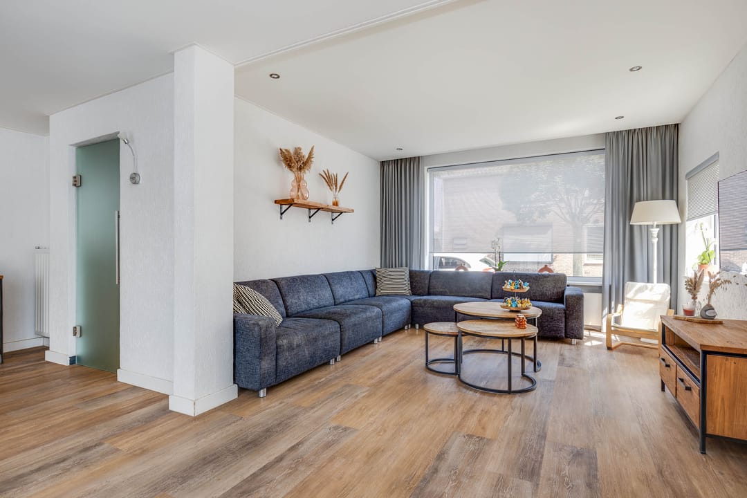 Photo 2 of Jan Willenstraat 14