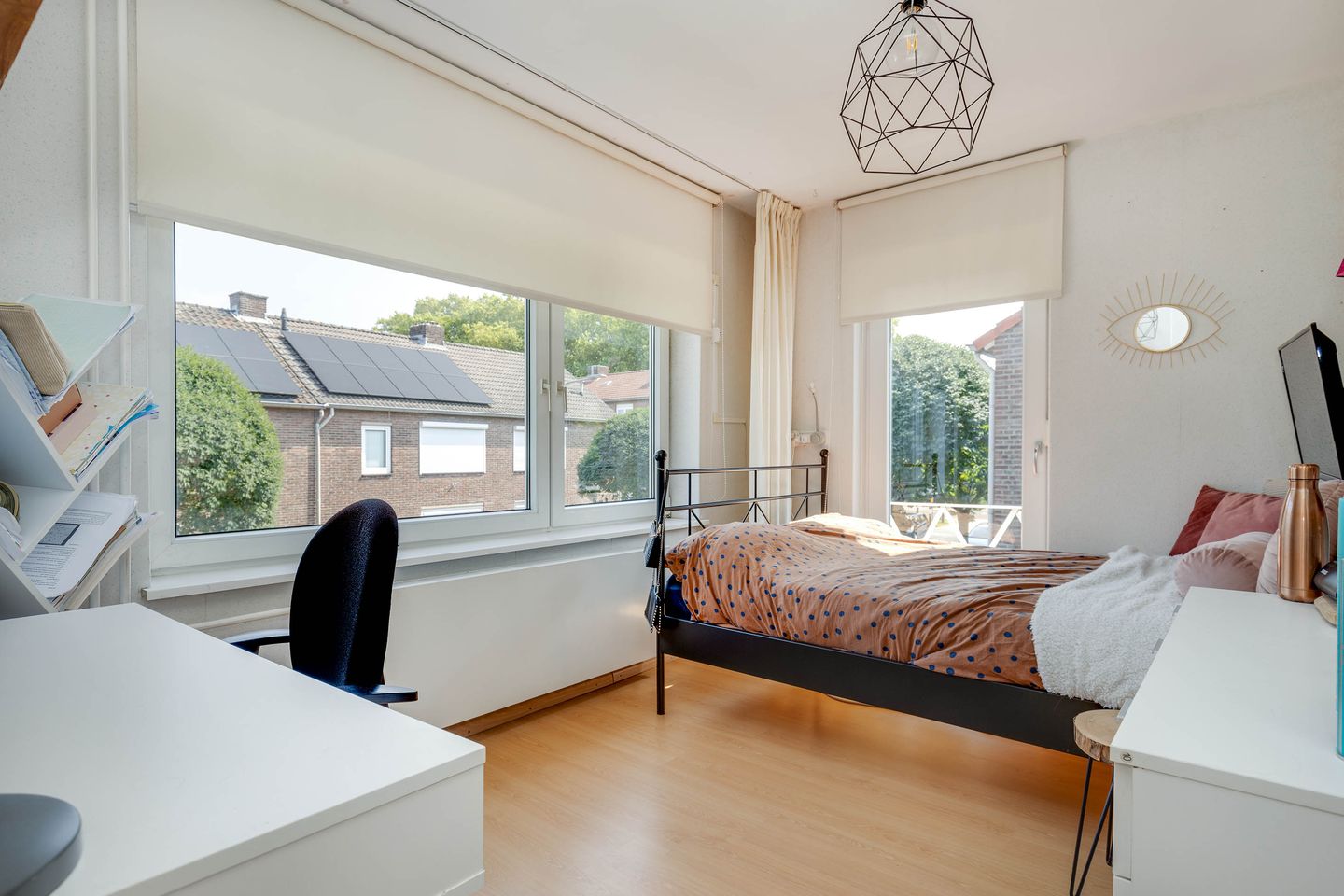 Photo 14 of Jan Willenstraat 14