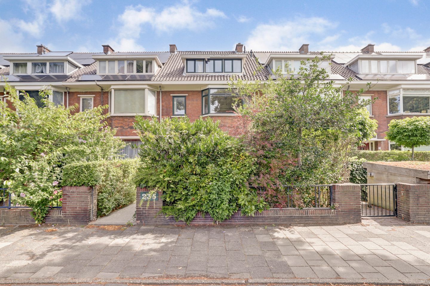 Foto 40 van Laan van Nieuw Oosteinde 235