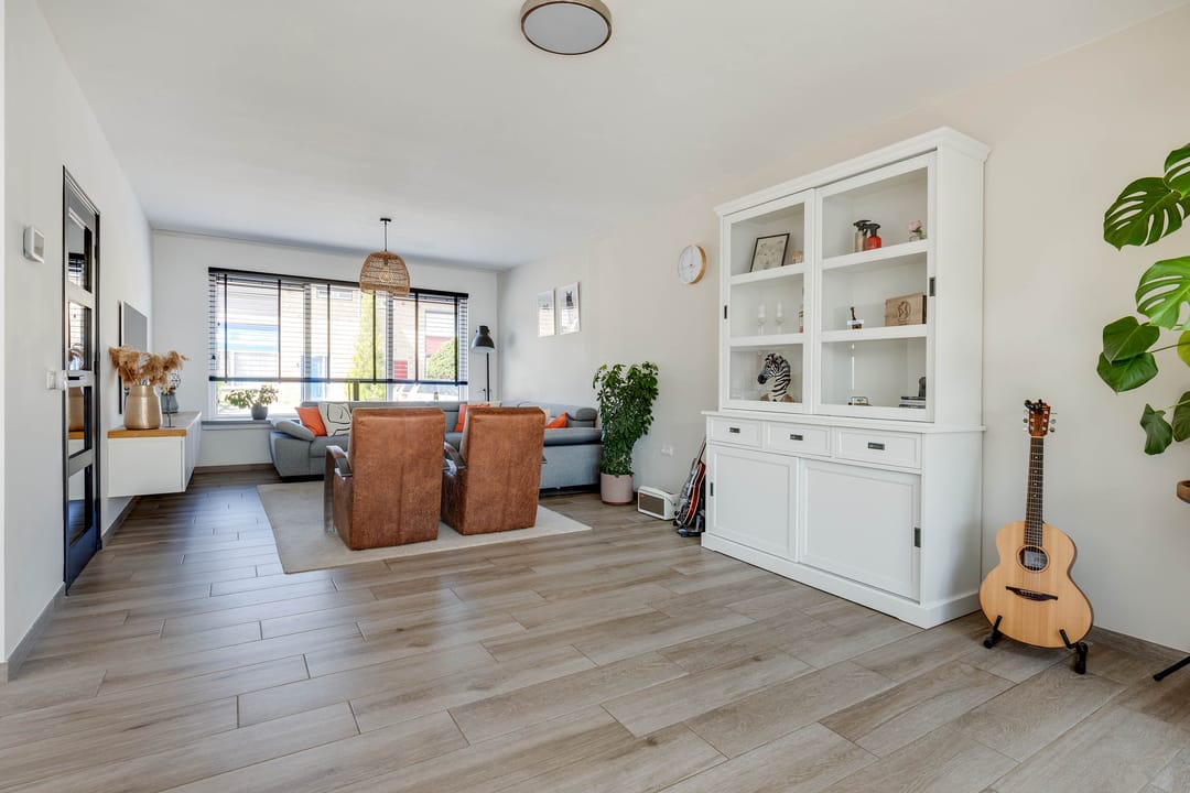 Foto 13 van Dross Roststraat 29