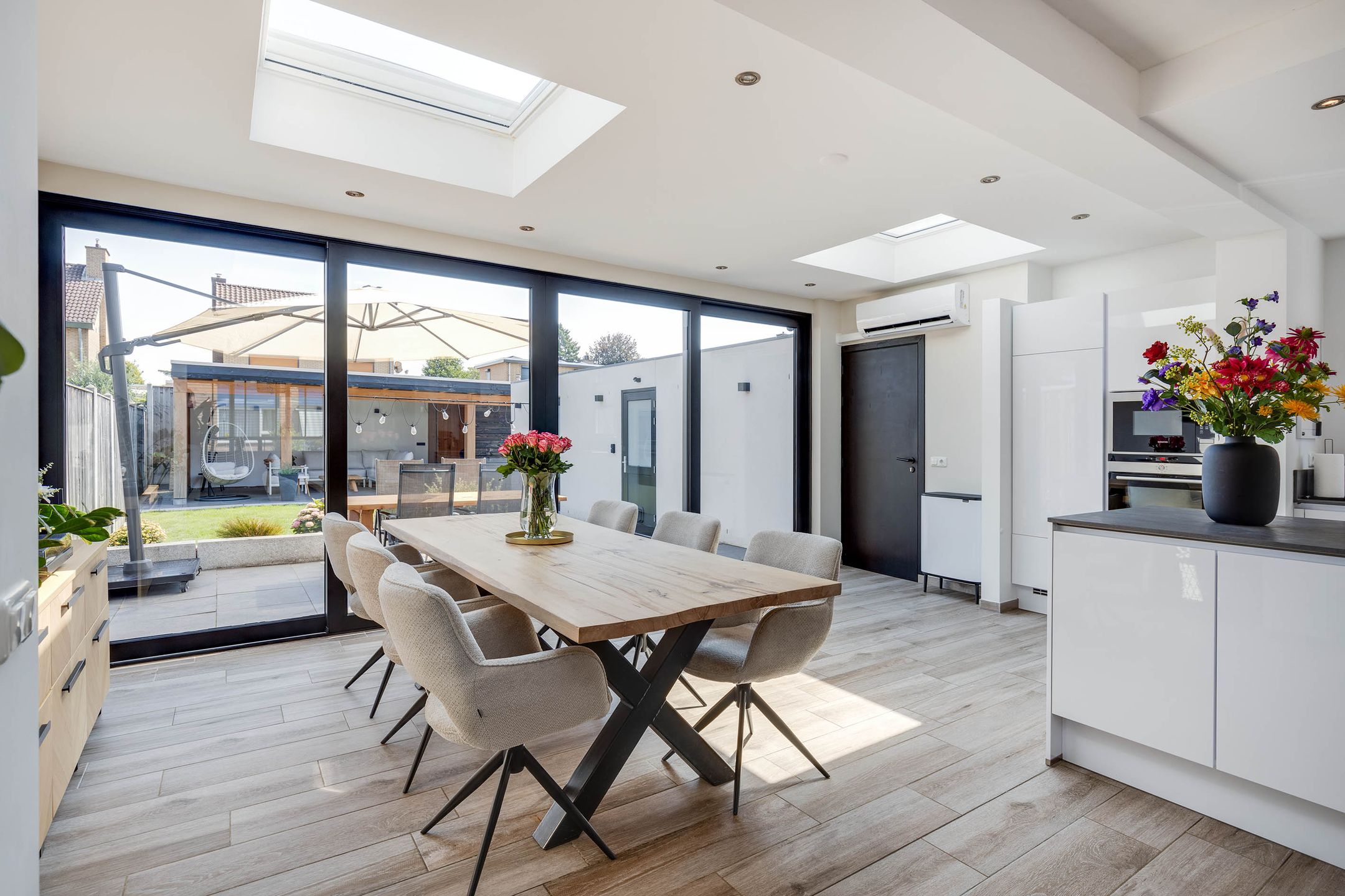 Foto 18 van Dross Roststraat 29