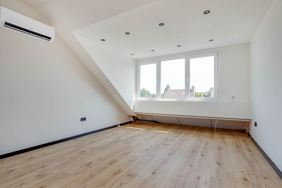 Foto 37 van Dross Roststraat 29