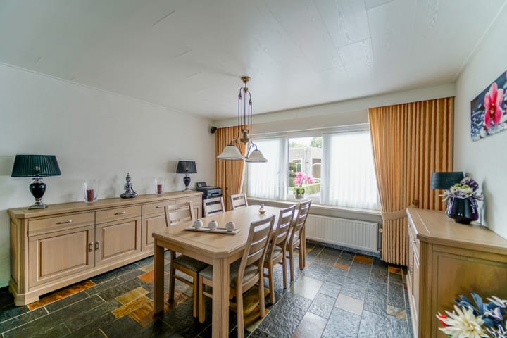 Photo 4 of Sprundelseweg 29-A