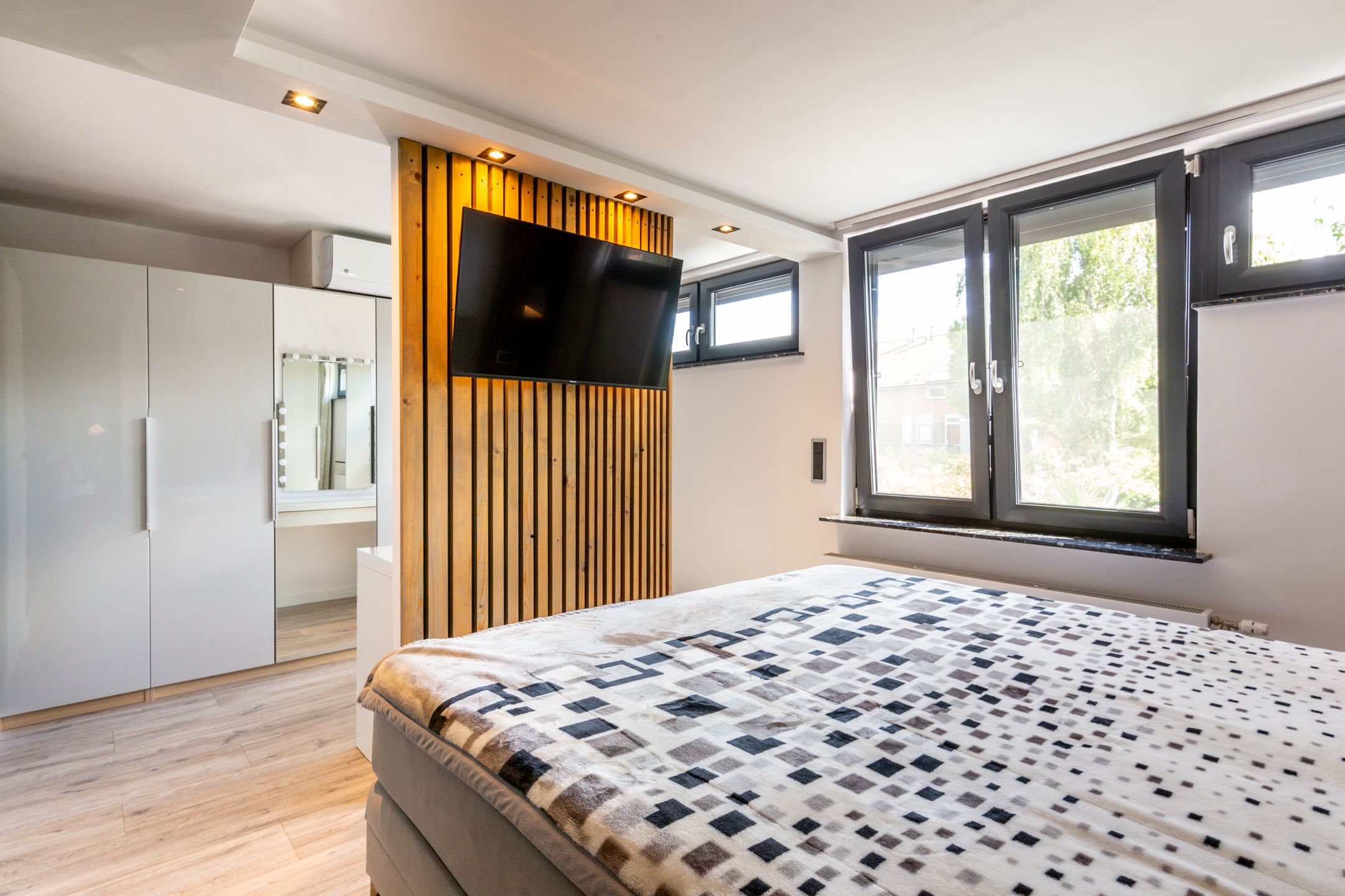 Photo 18 of Kamp 16 36